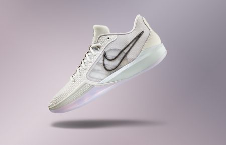 Nike Sabrina 1