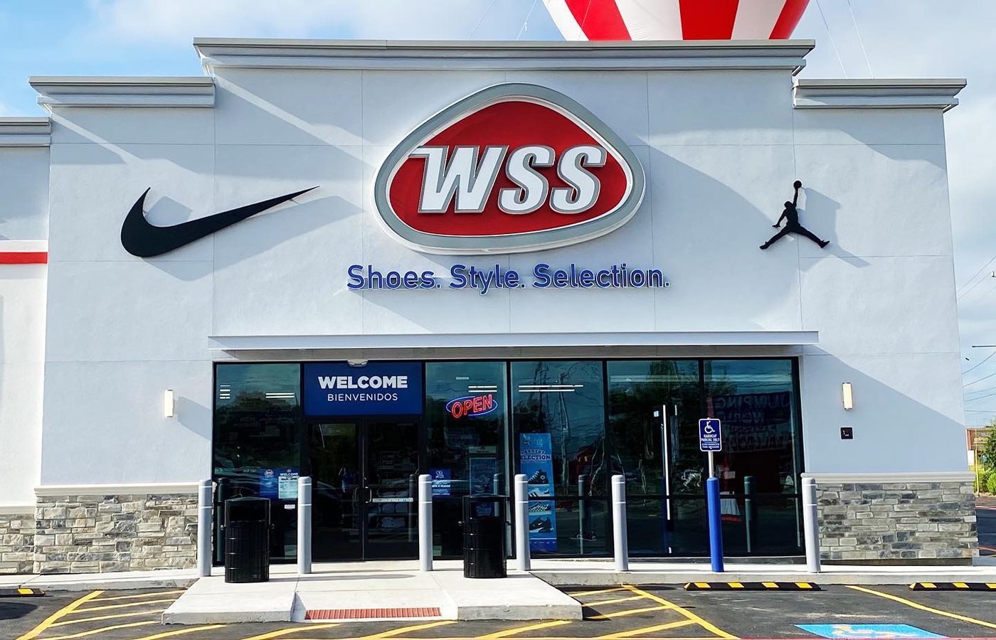 Wss Sign Foot Locker Announces New Senior VP, General Manager of WSS – SoleSavy